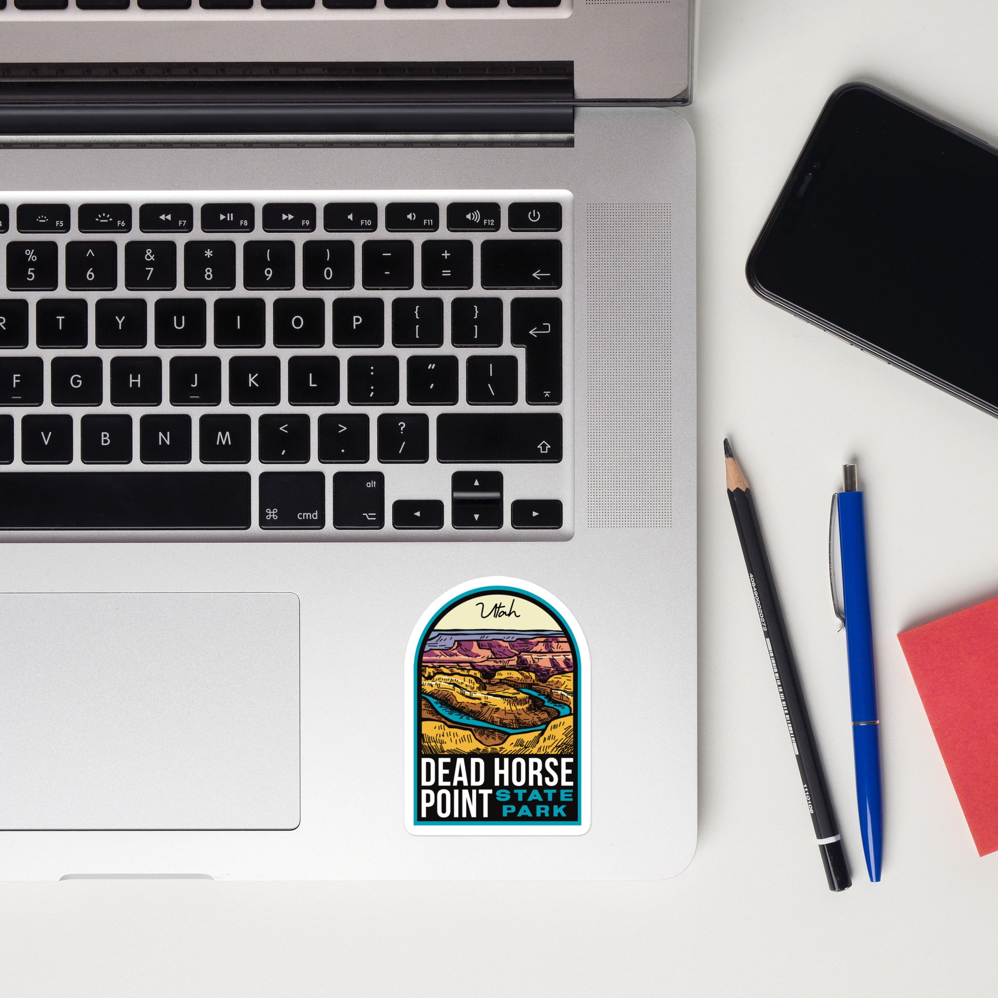 A sticker of Dead Horse Point State Park on a laptop
